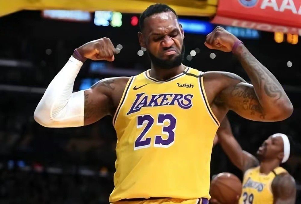 NBA常规赛，活塞123-131不敌步行者。